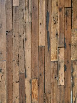 Early American reclaimed thermo wood