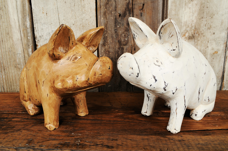 Wood Carving Pig (L)