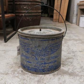 ANTIQUE CAN A146 (Minnow Bucket)